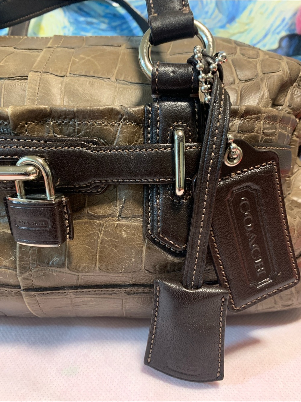 Coach Vintage. Crocodile embossed leather Boston / Satchel with Padlock, key - Picture 4 of 15